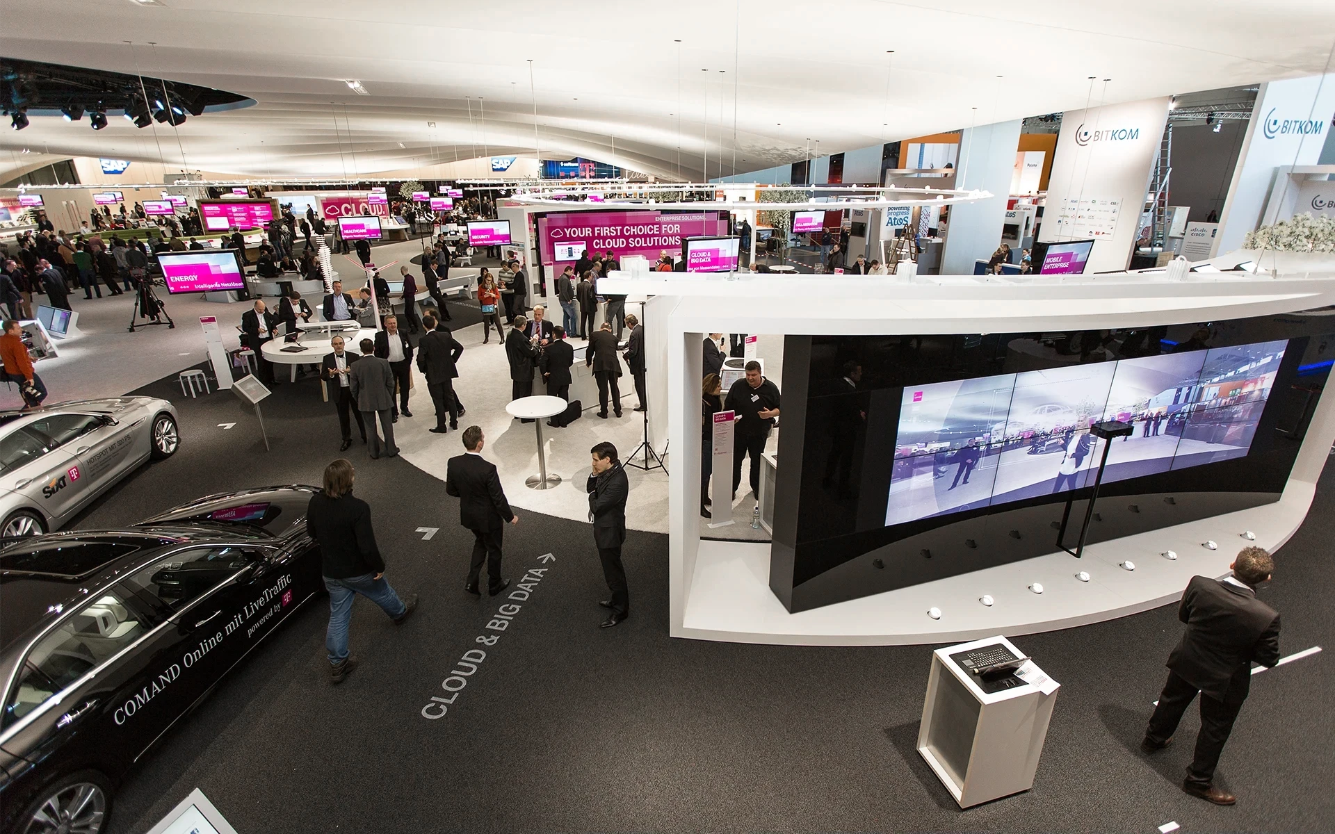 xzy - T-Systems - Interactive Experience